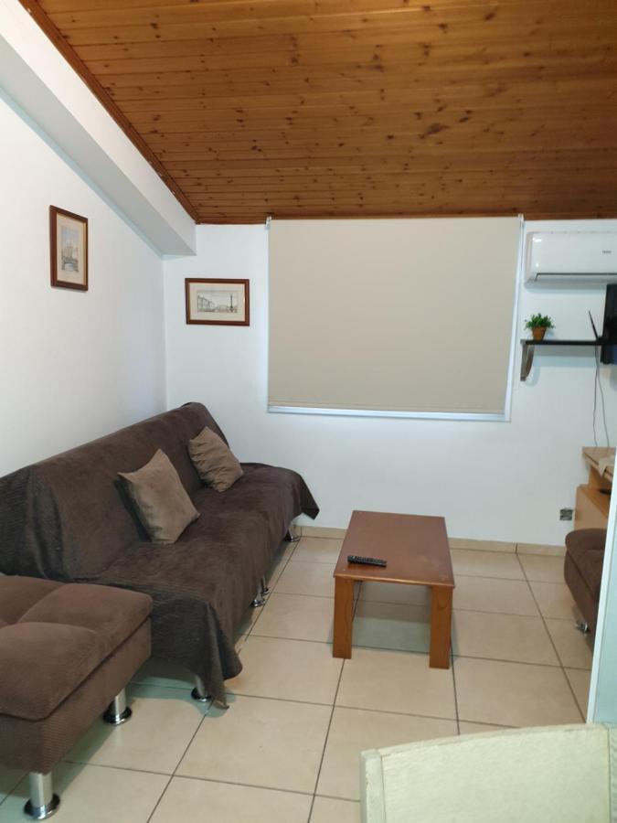 Strovolos Rooms Studios Nicosia Eksteriør billede